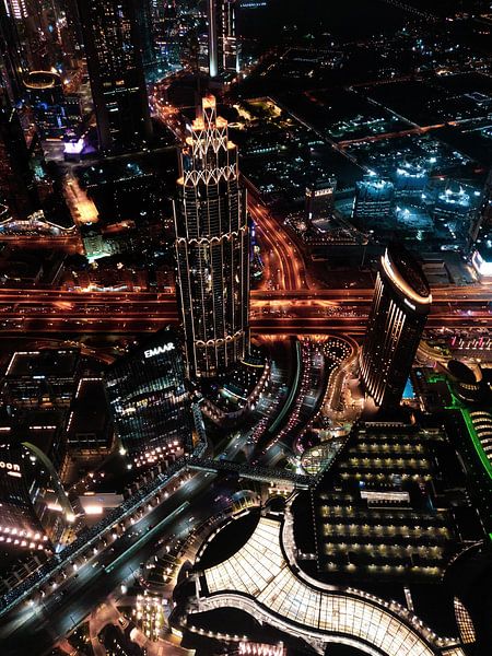 Dubai by Hello Pompoyo
