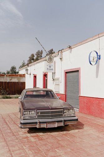Buick vintage car at gasstation