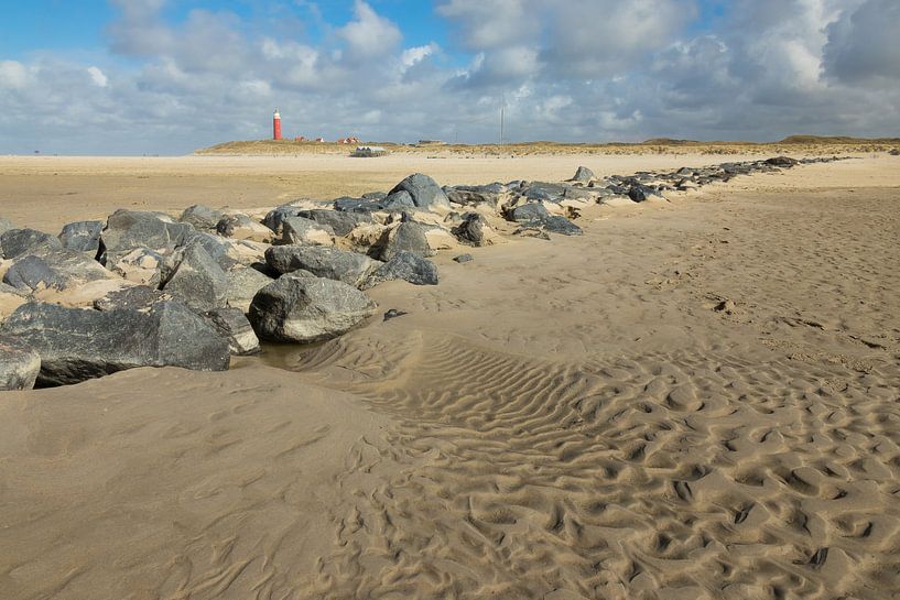 Boulders on the beach. sur Nicole van As