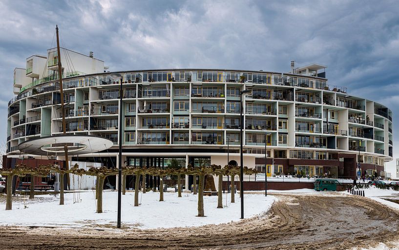 Emerald Empire original photo by Bert Koppe