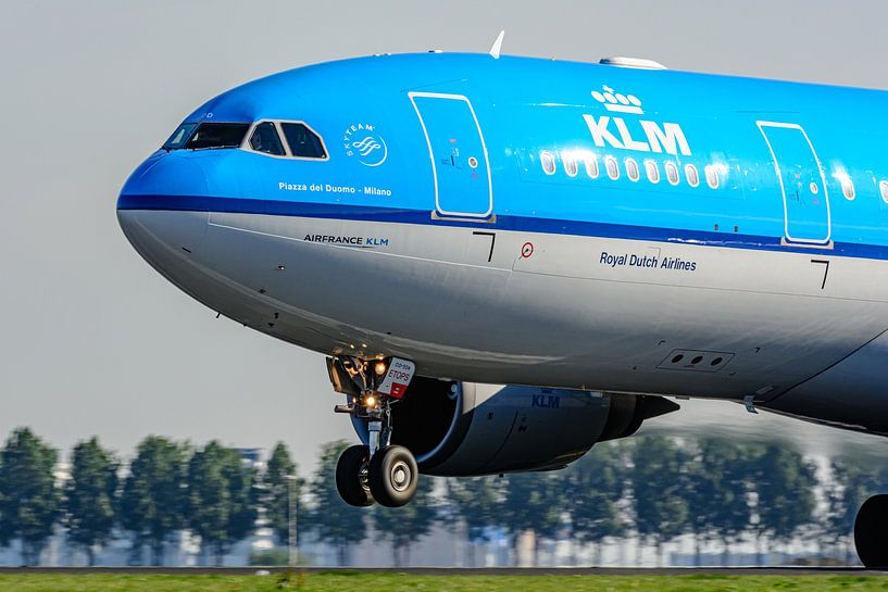 KLM Airbus A330-200 "Piazzo del Duomo - Milano" (PH-AOD). by Jaap van den Berg