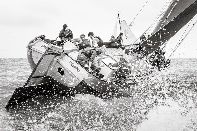 Splashing stern wave by ThomasVaer Tom Coehoorn