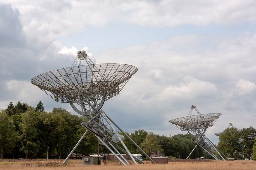 Westerbork radio observatory by Richard Wareham