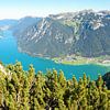 vue panoramique de la montagne Barenkopf vers les alpes du Rofan, vallée de l'Inntal sur SusaZoom