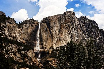 Yosemite National Park Stream van Walljar