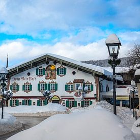 Winter in Oberammergau van Axel Hoffmann