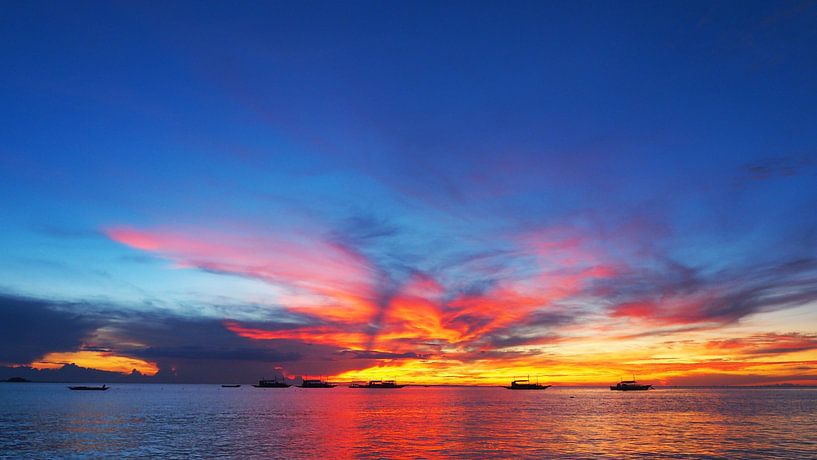 a beautiful sunset on Malapasqua by thomas van puymbroeck