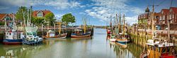 Panorama - Hafen von Neuharlingersiel