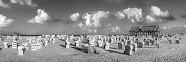 Beach of Sankt Peter Ording at the North Sea in black and white by Manfred Voss, Black-White Photography
