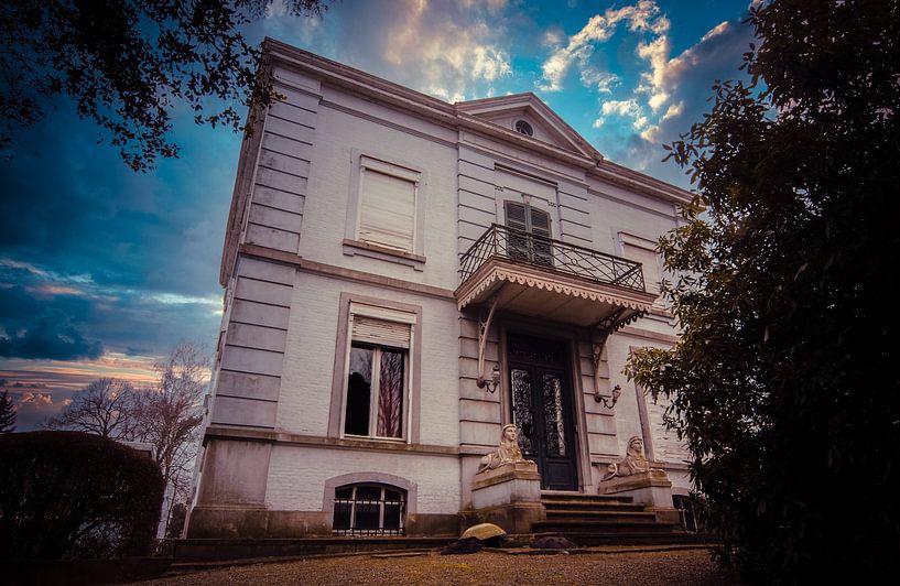 The white villa by On Your Wall