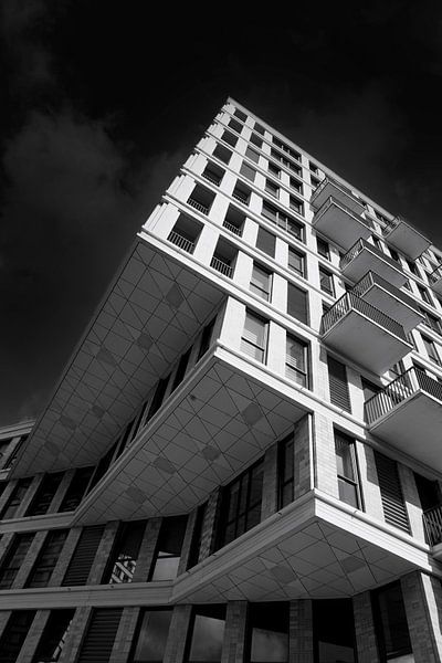 Modern building in black and white by Herman Peters