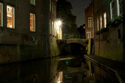 Binnendieze in den Bosch bij nacht
