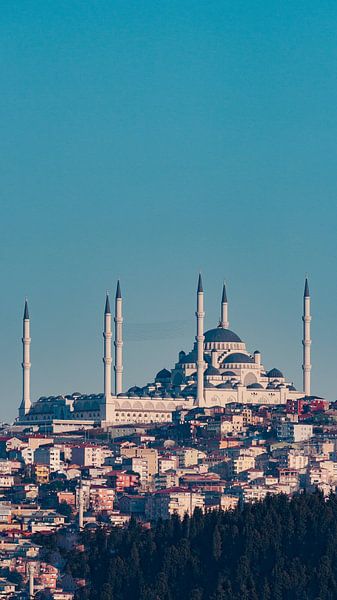 Istanbul by Hello Pompoyo
