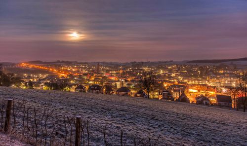 Volle maan boven Gulpen
