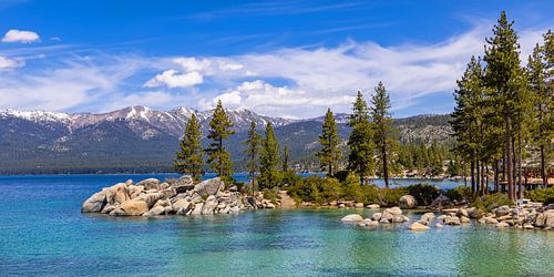 Panorama of Lake Tahoe, US by Adelheid Smitt