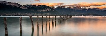 Panoramic view of Lake Annecy by Sander Grefte