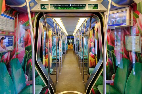 Métro de tulipes Rotterdam sur Framed by Elisabeth