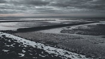Frozen Expanse – Wadden Sea in Winter