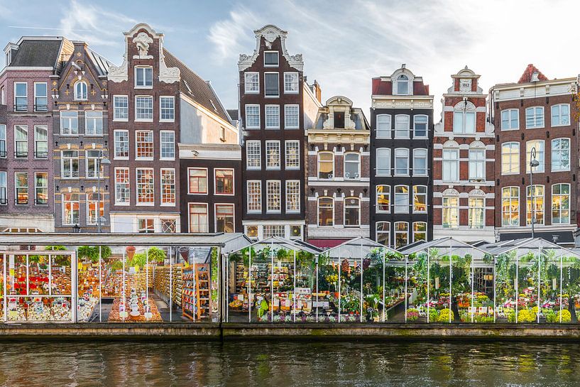 Amsterdamse grachtenpanden bij de Bloemenmarkt von Arjan Almekinders