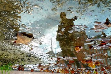 Amsterdam  herfst reflectie van Marianna Pobedimova