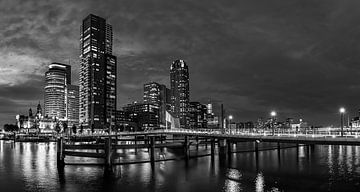 Manhattan on the Maas by Klaus Lucas