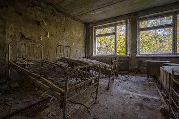 Hospital room of МСЧ-126 Medico in Pripyat by Karl Smits
