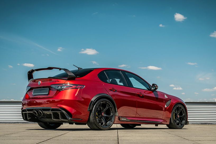 Alfa Romeo Giulia GTAm par Bas Fransen