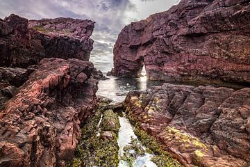 Pont naturel de Tickle Cove (Terre-Neuve).