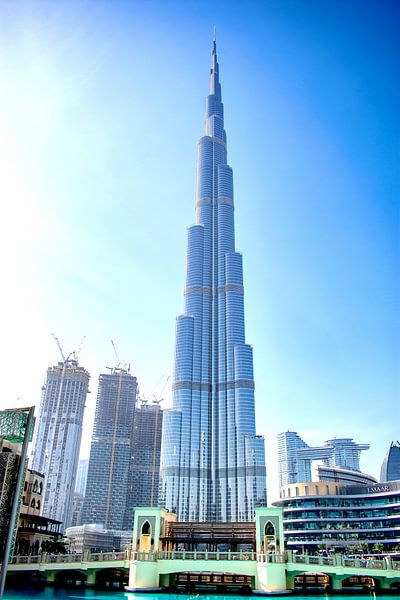Dubai by Hello Pompoyo