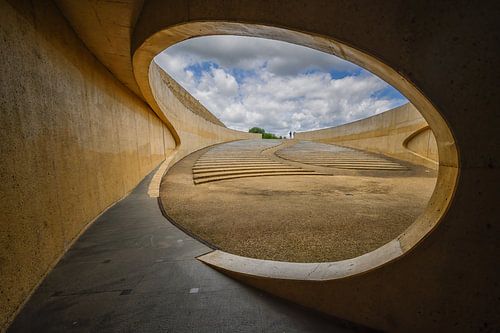 Onder de brug van Vroenhoven