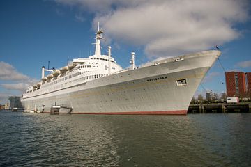 Stoomschip Rotterdam aan Katendrecht van scheepskijkerhavenfotografie