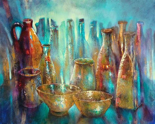 Stilleven met twee gouden schalen