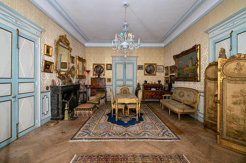 Abandoned billionaires castle