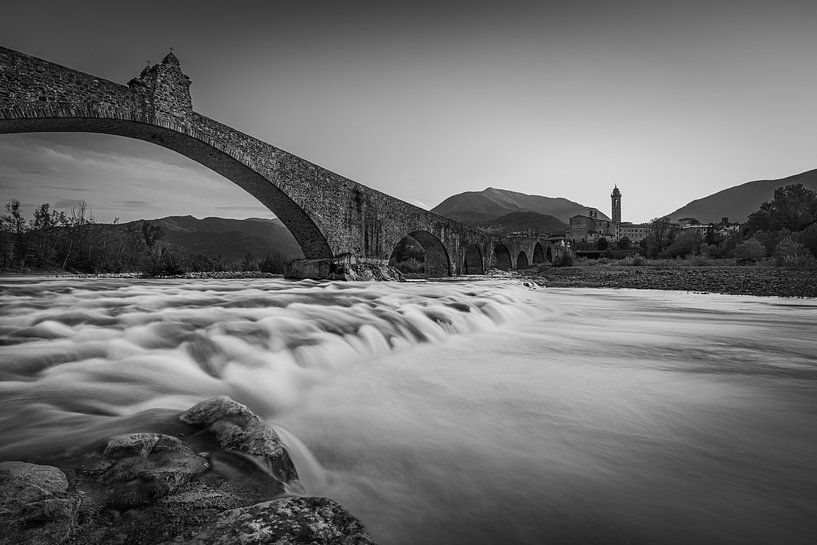 Bobbio in Schwarz und Weiß von Henk Meijer Photography