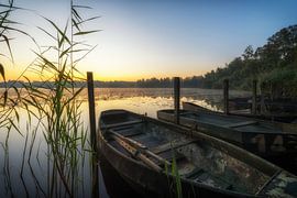 Sonnenaufgang am See von Maikel Brands
