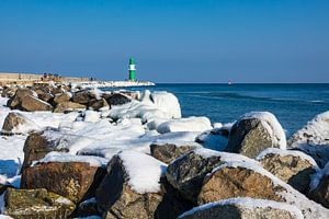 Die Mole in Warnemünde im Winter