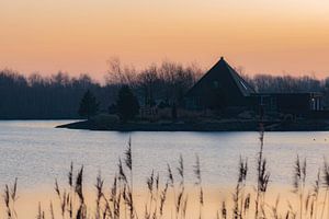 HDR over het meer van Tania Perneel