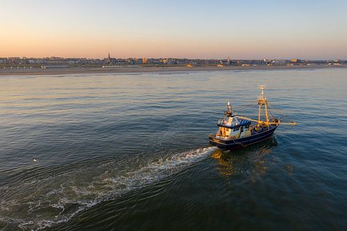 Fishing activities at the coast of Katwijk early in the morning