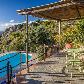 Ruheplatz mit Aussicht auf Capri von Christian Müringer