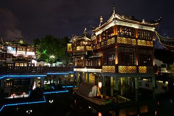 Maison de thé de Shanghai la nuit sur Piedro de Pascale