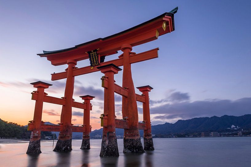 Miyajima Torii par Aen Seavherne