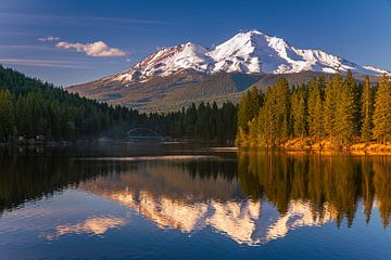 Blick auf den Mount Shasta, Kalifornien von Henk Meijer Photography