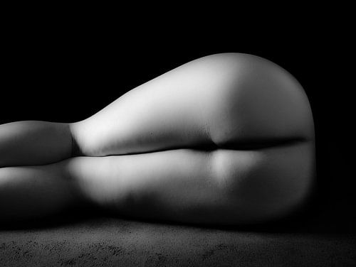 Forme d'une femme en bonnet bas