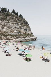 Die felsige Küste von Tropea von Photolovers reisfotografie