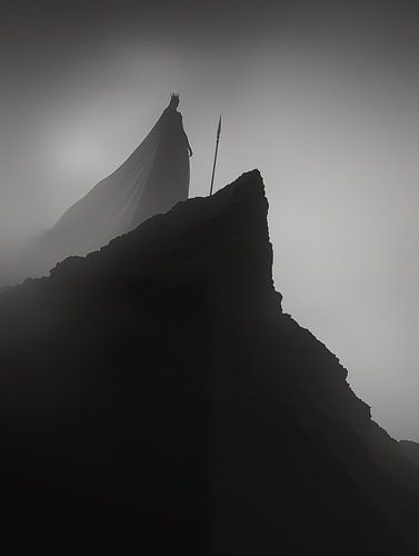 Gothic queen op een berg