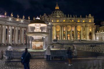 Rome (Vaticaanstad) - Sint-Pietersplein en Sint-Pietersbasiliek bij nacht