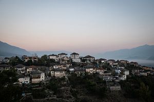 Gjirokaster, Bergdorf in Albanien