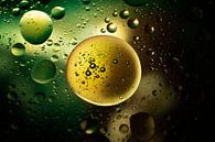 Water en olie (groen) van Elsemiek Deug thumbnail
