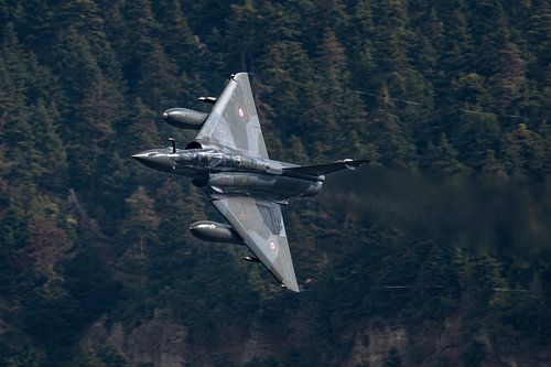 A low-flying French Mirage 2000