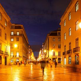 Rua Augusta bij schemering, Lissabon, Portugal van Torsten Krüger